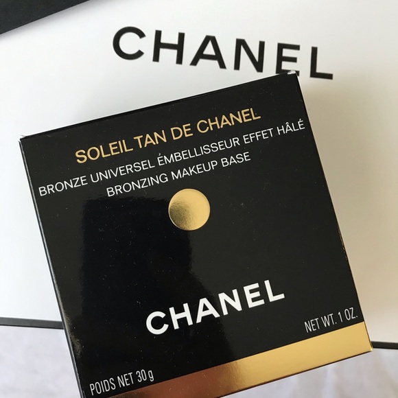 CHANEL Other - Chanel bronzing makeup